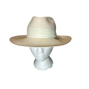 ***NWOT***Unisex Elegant Cream Woven Hat with Ribbon